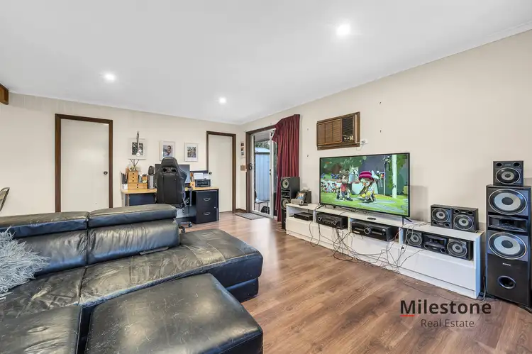 Second view of Homely house listing, 2 Wang Court, Cranbourne VIC 3977
