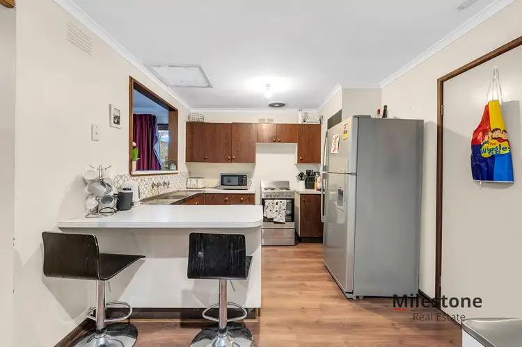 Fifth view of Homely house listing, 2 Wang Court, Cranbourne VIC 3977