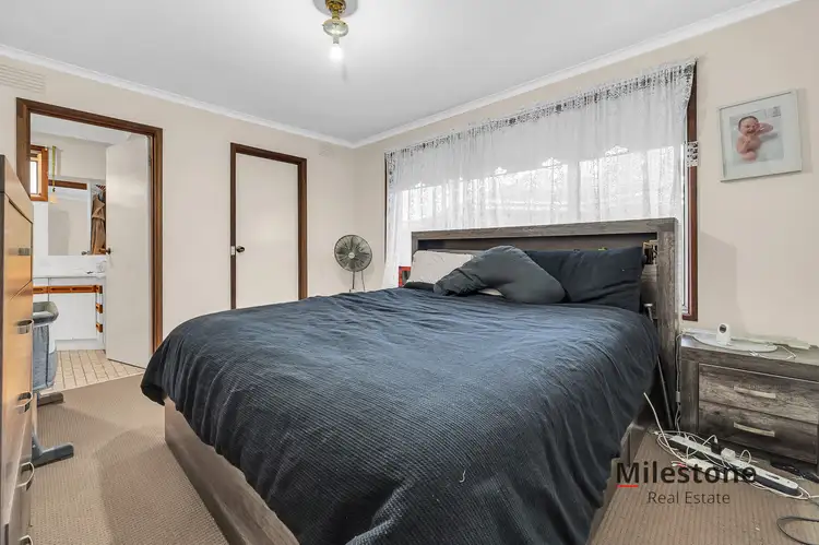 Sixth view of Homely house listing, 2 Wang Court, Cranbourne VIC 3977