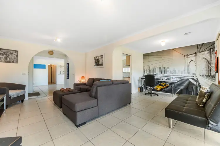 2 Tiga Crt, Tyabb VIC 3913