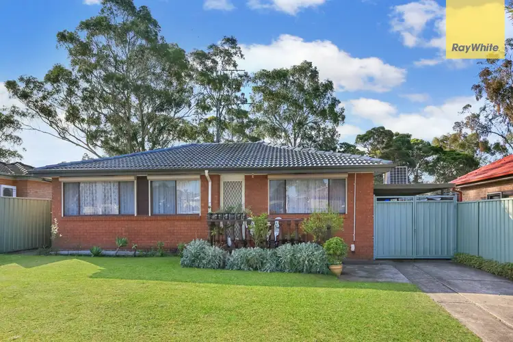 8 Hoyle Drive, Dean Park NSW 2761