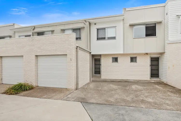 Main view of Homely townhouse listing, 8/15 Mayfair Street, Doolandella QLD 4077
