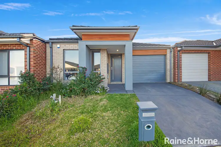 74 Surin Road, Tarneit VIC 3029
