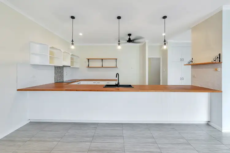 Fourth view of Homely apartment listing, 9/3 Merkur Court, Larrakeyah NT 820