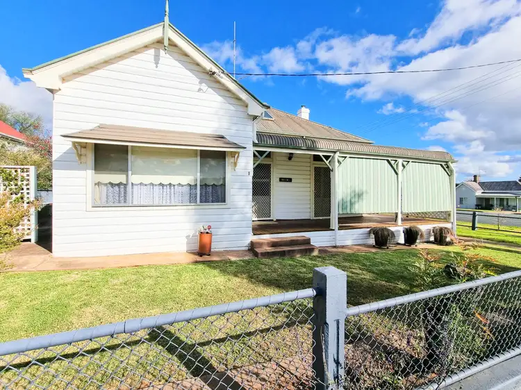 1 Middle Street, Grenfell NSW 2810