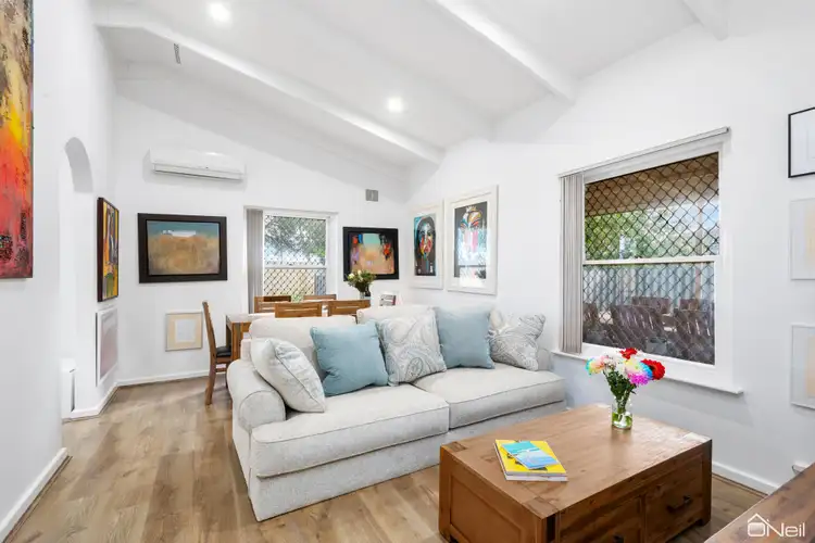 Sixth view of Homely house listing, 19 Lantana Way, Camillo WA 6111