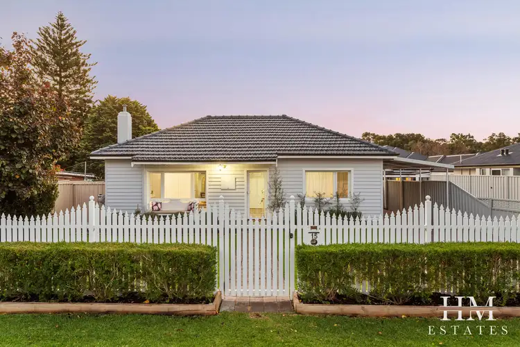 15 Beverley Terrace, South Guildford WA 6055