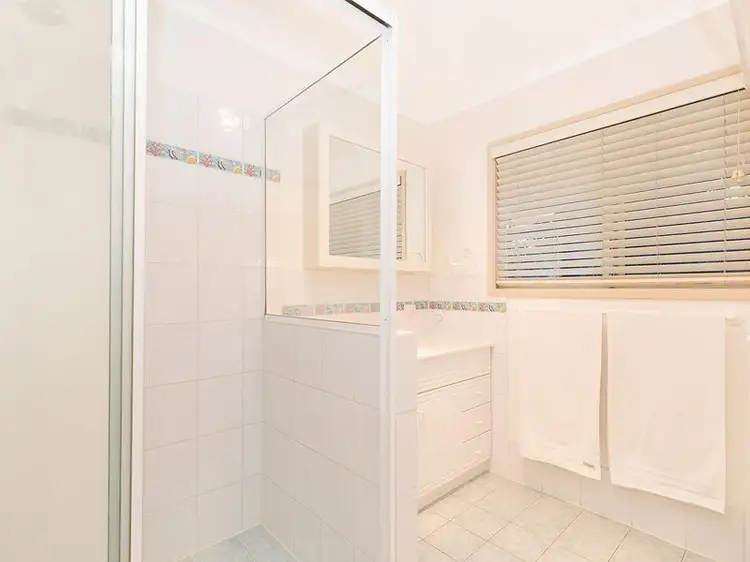 Sixth view of Homely house listing, 5 Camden Court, Arana Hills QLD 4054
