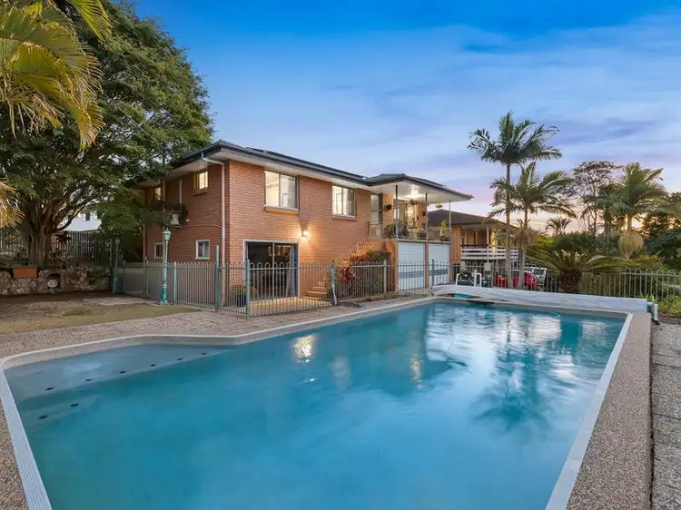 21 Nurom Avenue, Ferny Hills QLD 4055