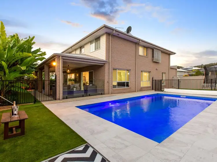 133 Kingfisher Drive, Upper Kedron QLD 4055