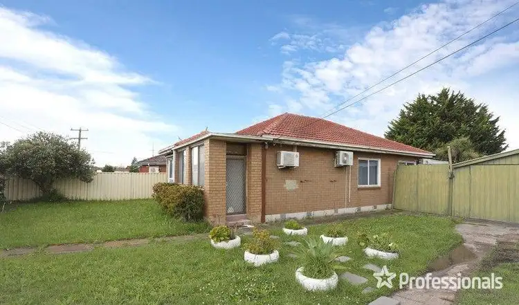 65 Dumfries Street, Deer Park VIC 3023