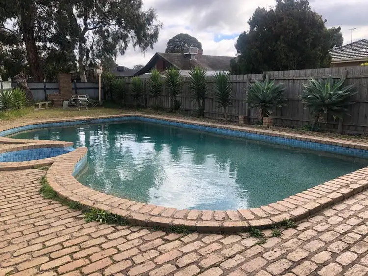 12 Coral Court, Craigieburn VIC 3064