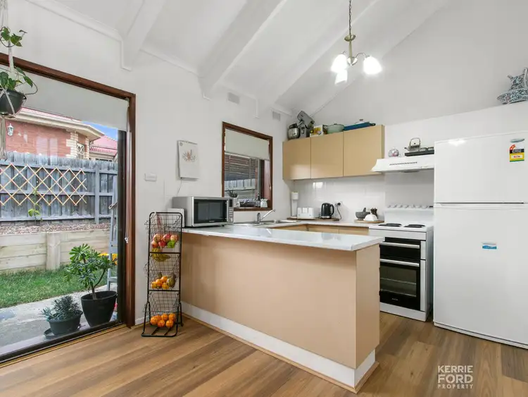Fifth view of Homely apartment listing, 8/15 Roseneath Street, Traralgon VIC 3844