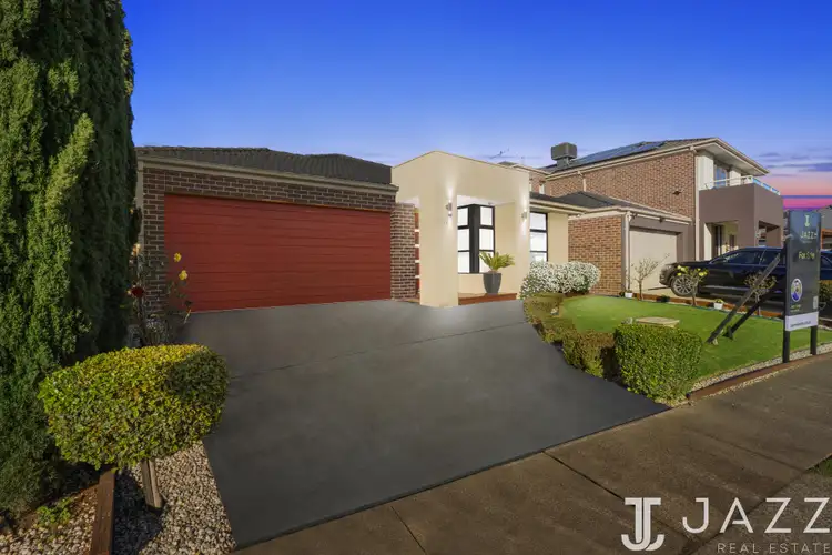 Main view of Homely house listing, 6 DAISYBUSH DR, Point Cook VIC 3030