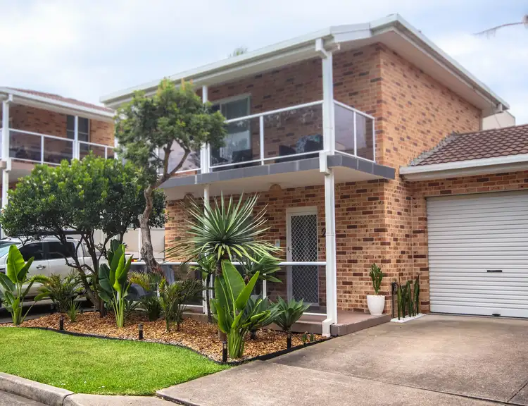2/55 Hutton Road, The Entrance North NSW 2261