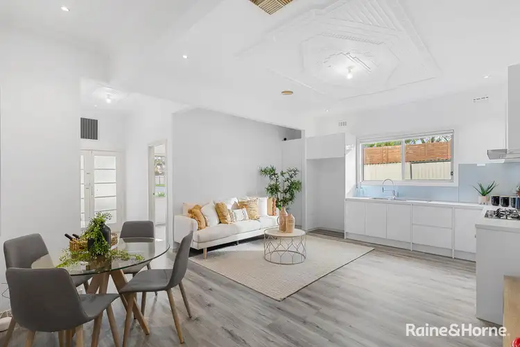 Fifth view of Homely house listing, 8 Oakland Street, Maribyrnong VIC 3032