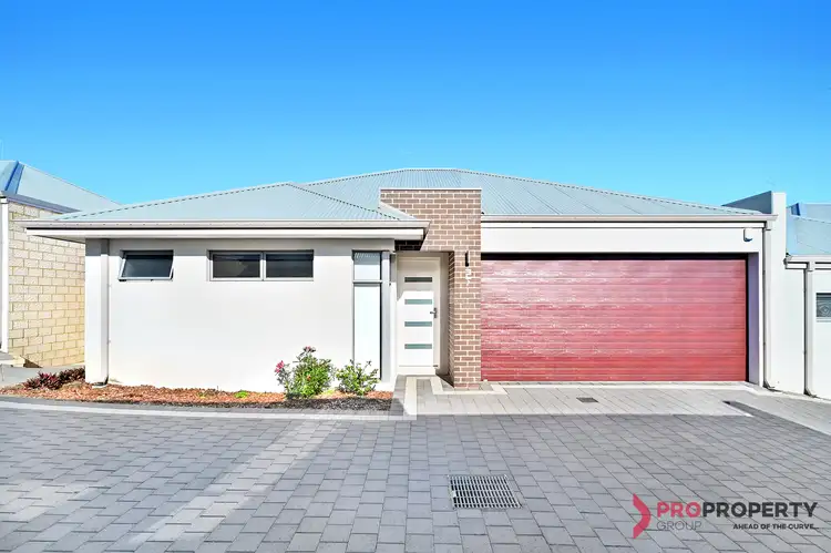 2/6 Canterbury Court, Nollamara WA 6061