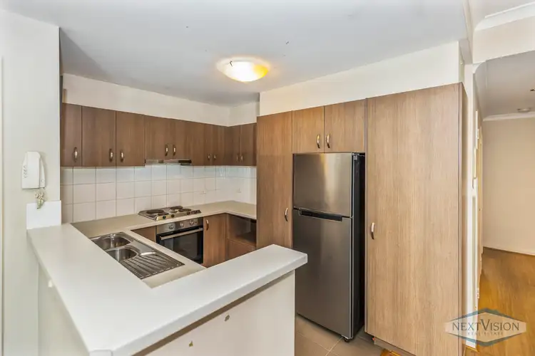 Fifth view of Homely apartment listing, 31/6 Ibera Way, Success WA 6164