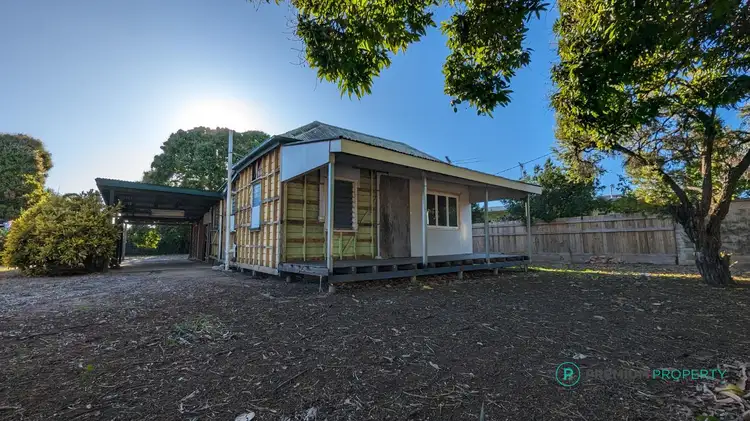 48 Percy Street, West End QLD 4810
