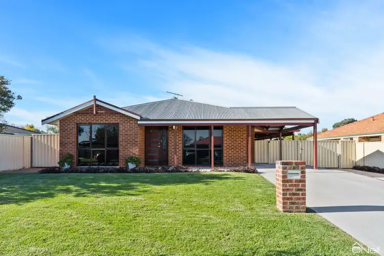 18 Chisholm Circle, Seville Grove WA 6112