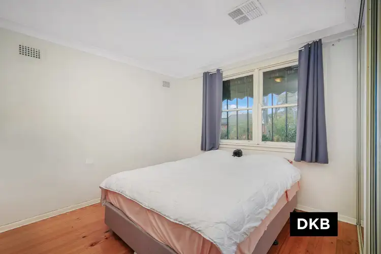 Fifth view of Homely house listing, 29 Mindanao Avenue, Lethbridge Park NSW 2770