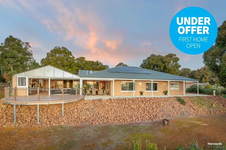4 Kimber Rise, Bedfordale WA 6112