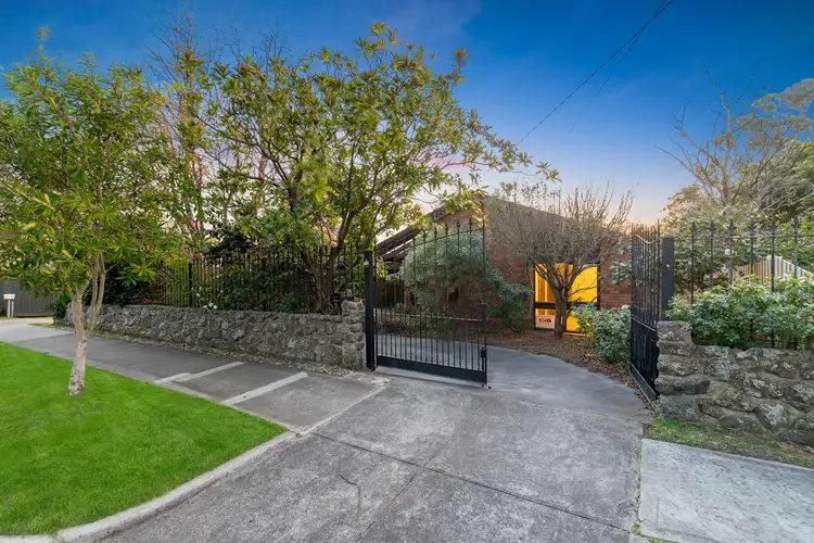 25 McComb Boulevard, Frankston South VIC 3199