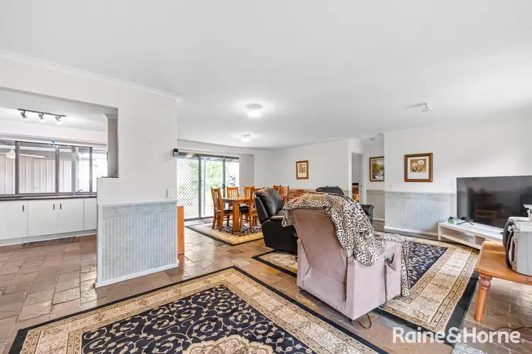 Sixth view of Homely house listing, 10 Stone Bridge Drive, Onkaparinga Hills SA 5163