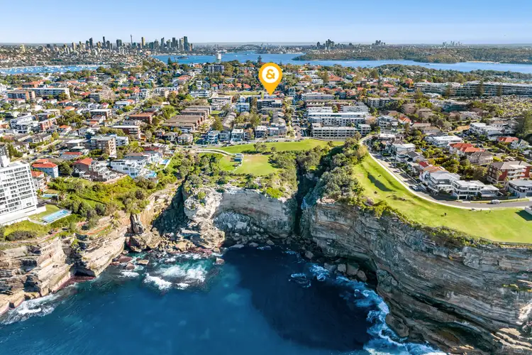 Fifth view of Homely apartment listing, 2/15-17 Diamond Bay Road, Vaucluse NSW 2030
