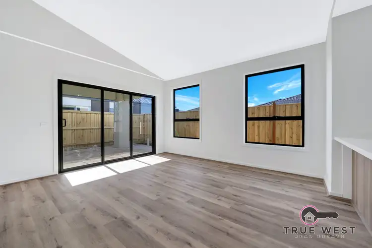 Seventh view of Homely house listing, 71 Bingham Circuit, Thornhill Park VIC 3335