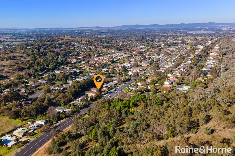 Second view of Homely house listing, 2/125 Lake Albert Road, Kooringal NSW 2650