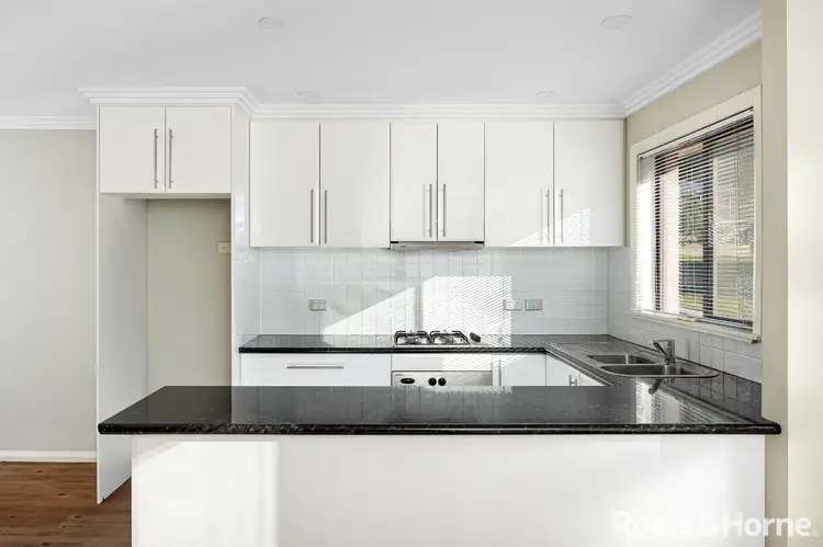 Fifth view of Homely house listing, 2/125 Lake Albert Road, Kooringal NSW 2650