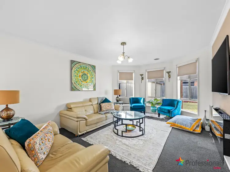 Seventh view of Homely house listing, 11 Cornell Close, Broadmeadows VIC 3047