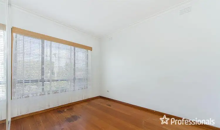 Third view of Homely house listing, 4 Occold Court, St Albans VIC 3021
