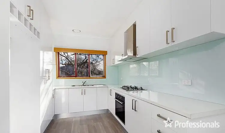 Fifth view of Homely house listing, 4 Occold Court, St Albans VIC 3021