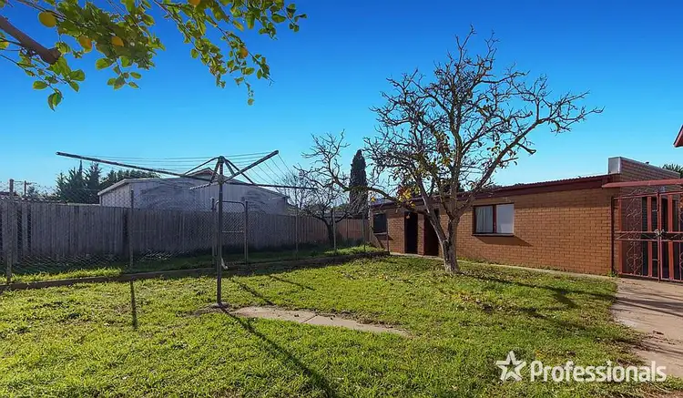 Sixth view of Homely house listing, 4 Occold Court, St Albans VIC 3021