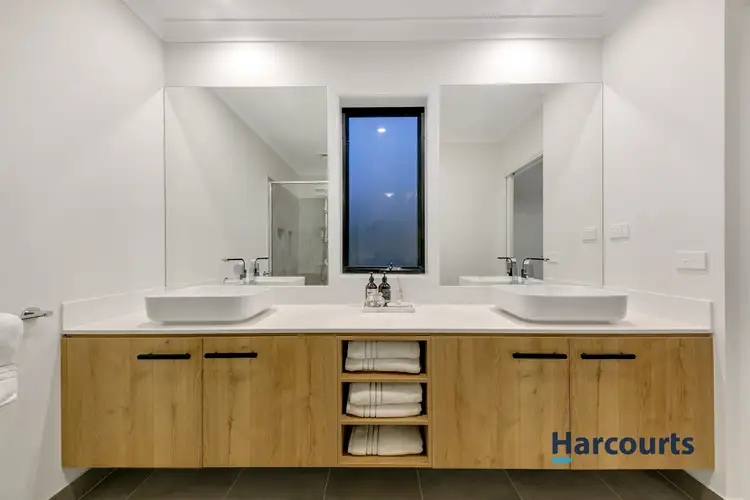 Fifth view of Homely house listing, 124 Evertron Road, Truganina VIC 3029