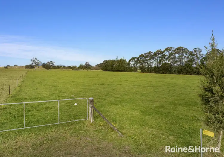86 Pestells Lane, Meroo Meadow NSW 2540