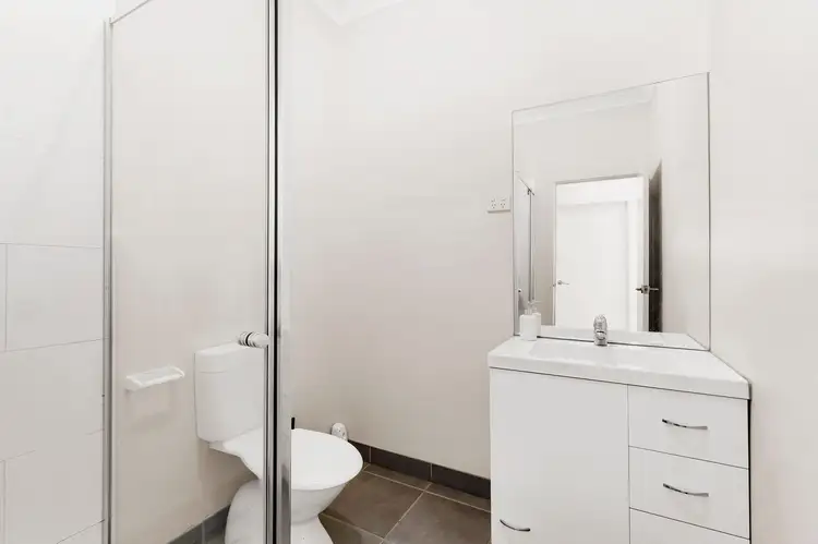 Sixth view of Homely unit listing, 3/2 Lloyd Avenue, Epping VIC 3076