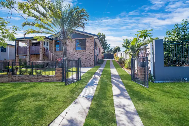 17 Shaw Avenue, Yeppoon QLD 4703