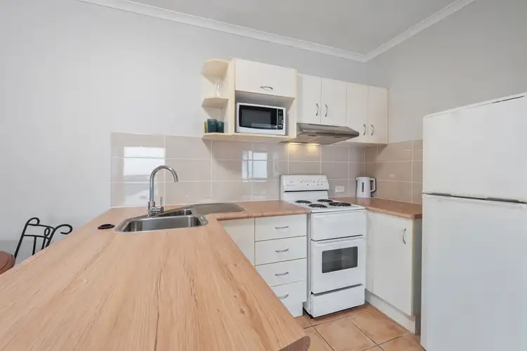 15/108 Mcleod Street, Cairns City QLD 4870