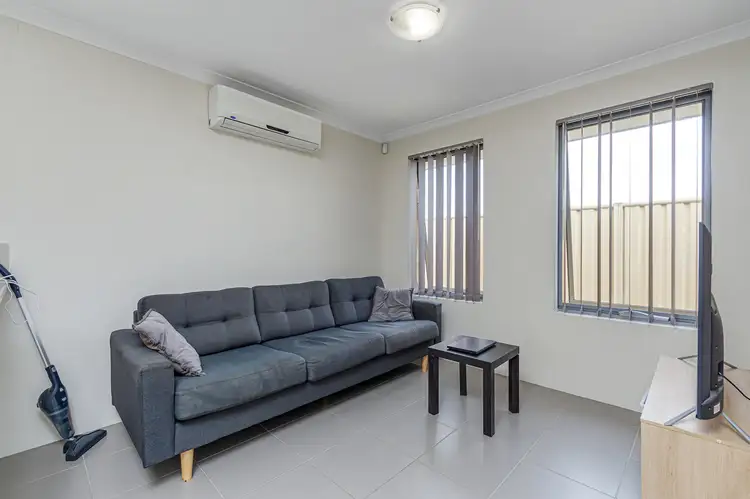 Seventh view of Homely house listing, 8/6 Chipping Crescent, Butler WA 6036