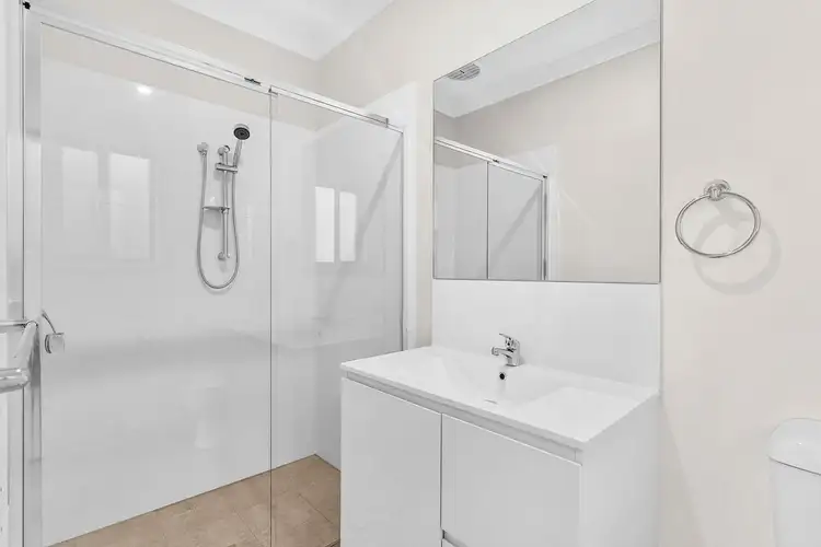 Fifth view of Homely semi-detached listing, 27/2 Bonneville Boulevard, Goulburn NSW 2580
