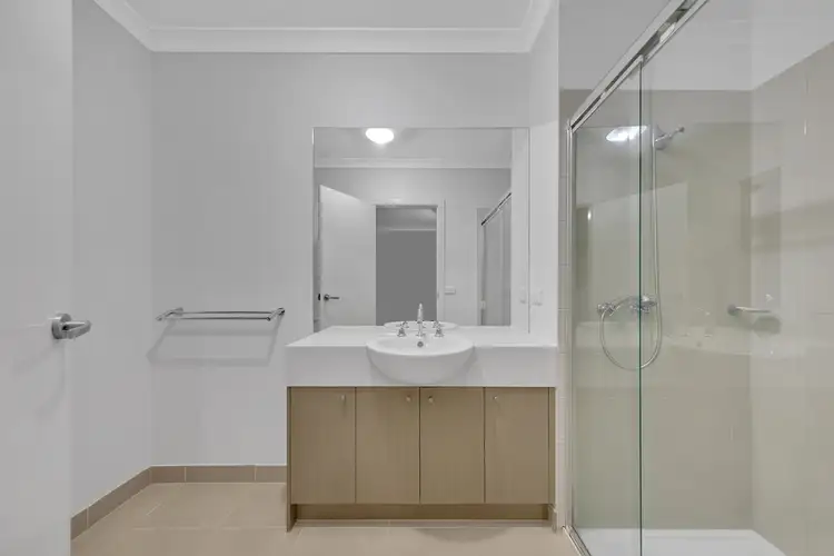 Seventh view of Homely house listing, 1 Edzell Place, Craigieburn VIC 3064