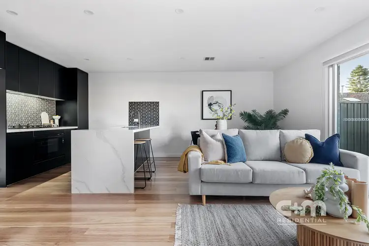 4/3 Curie Avenue, Oak Park VIC 3046