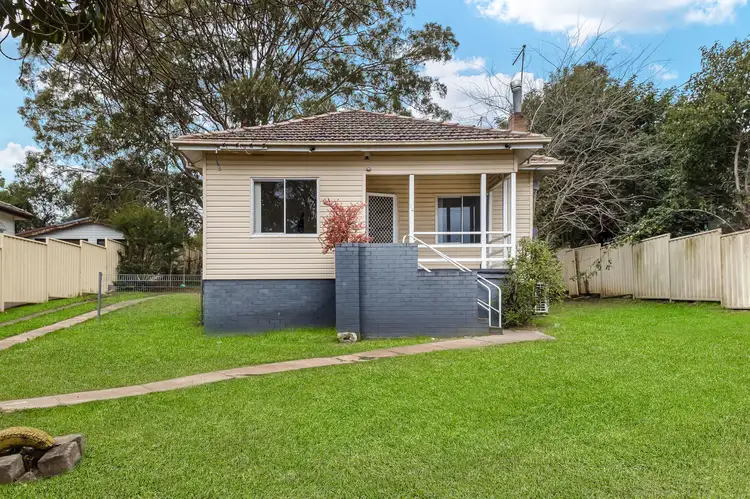 14 & 14a Lethbridge Street, St Marys NSW 2760