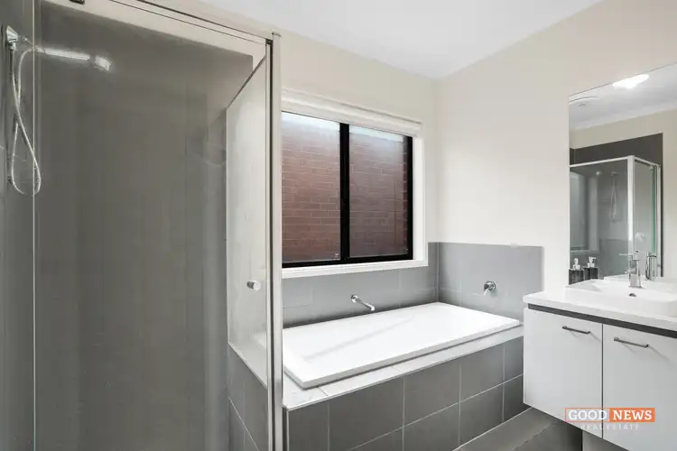 Fourth view of Homely house listing, 5 Rockingham Circuit, Harkness VIC 3337