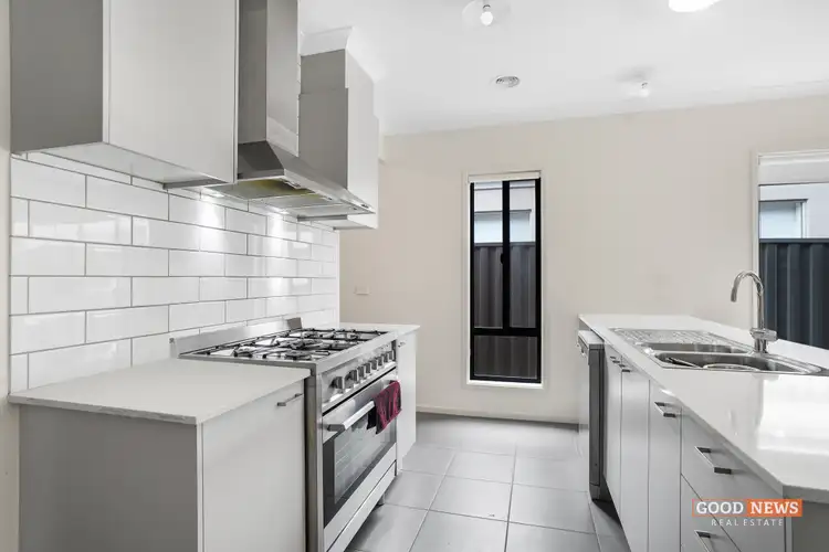 Sixth view of Homely house listing, 5 Rockingham Circuit, Harkness VIC 3337