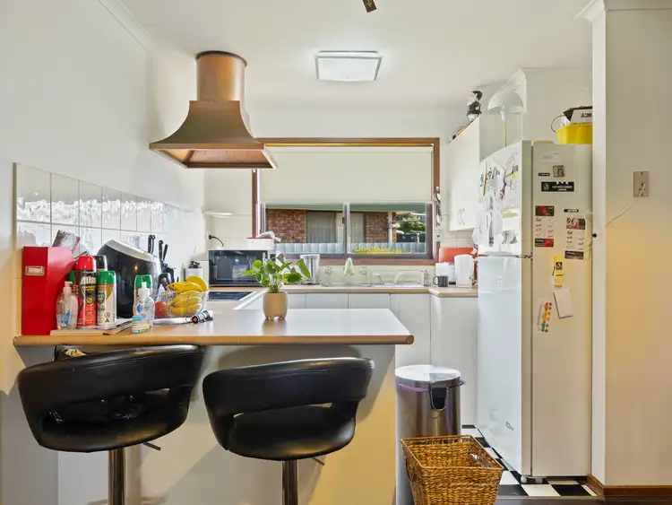 Fourth view of Homely unit listing, 2/374 Sandrina Drive, Lavington NSW 2641