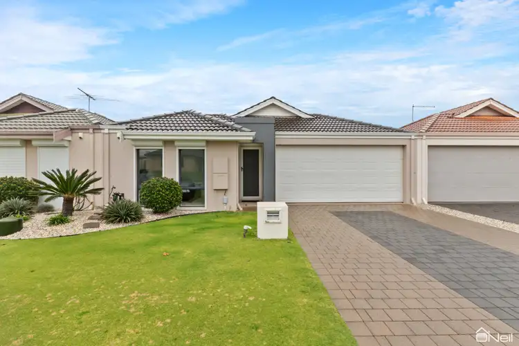 3/5 Cabra Avenue, Seville Grove WA 6112